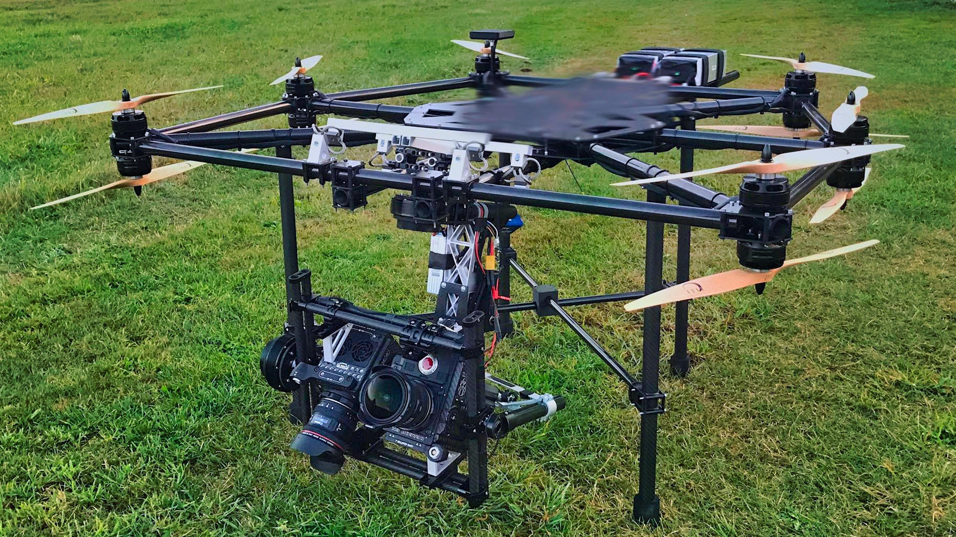 3D / VR Cinema Drone Hammer.aero